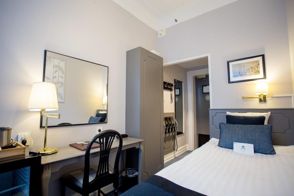 Crystal Plaza Hotel Stockholm Exterior photo