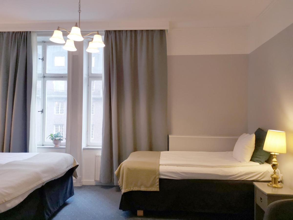 Crystal Plaza Hotel Stockholm Exterior photo